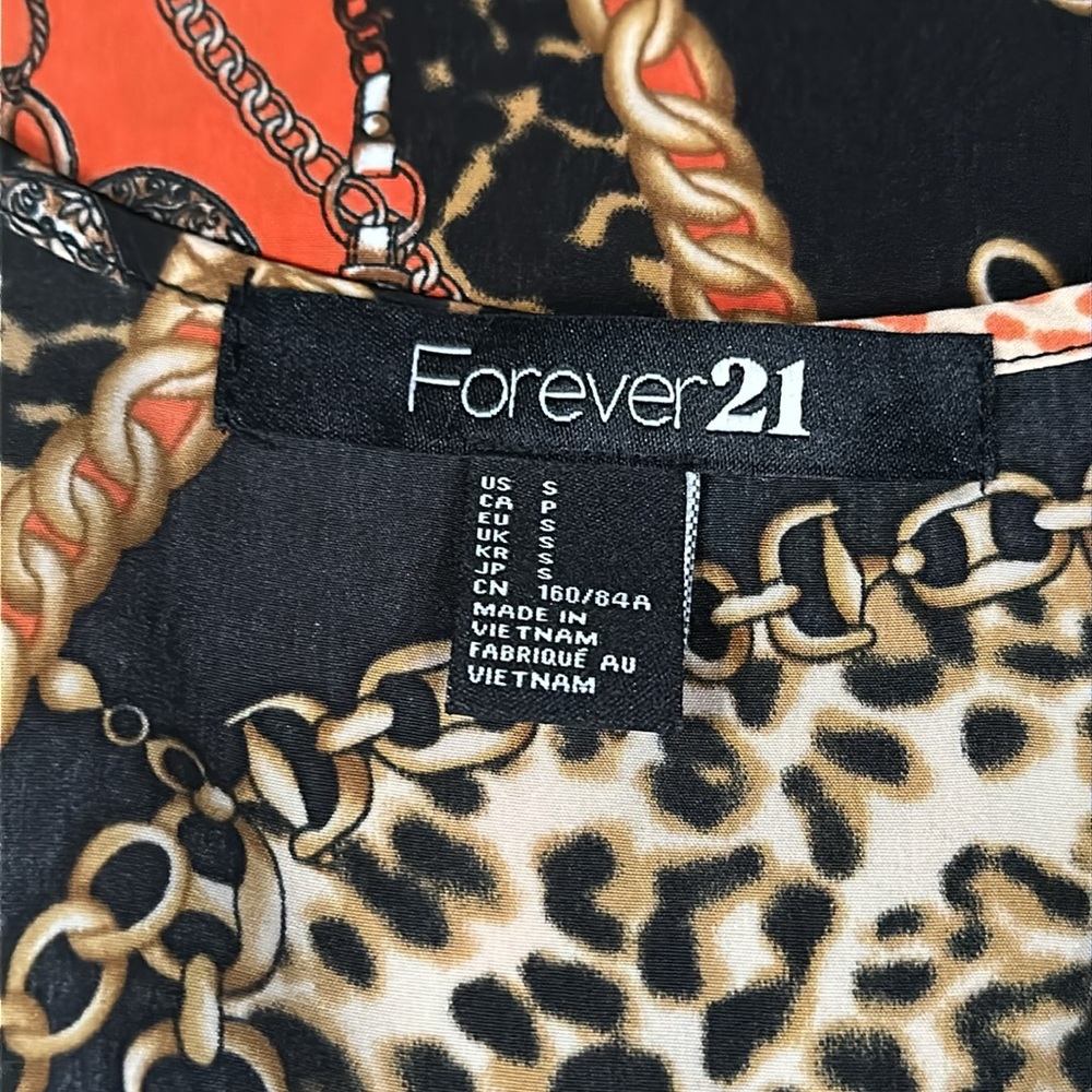 Forever 21 Chain Print Tank Top - Picture 2 of 8